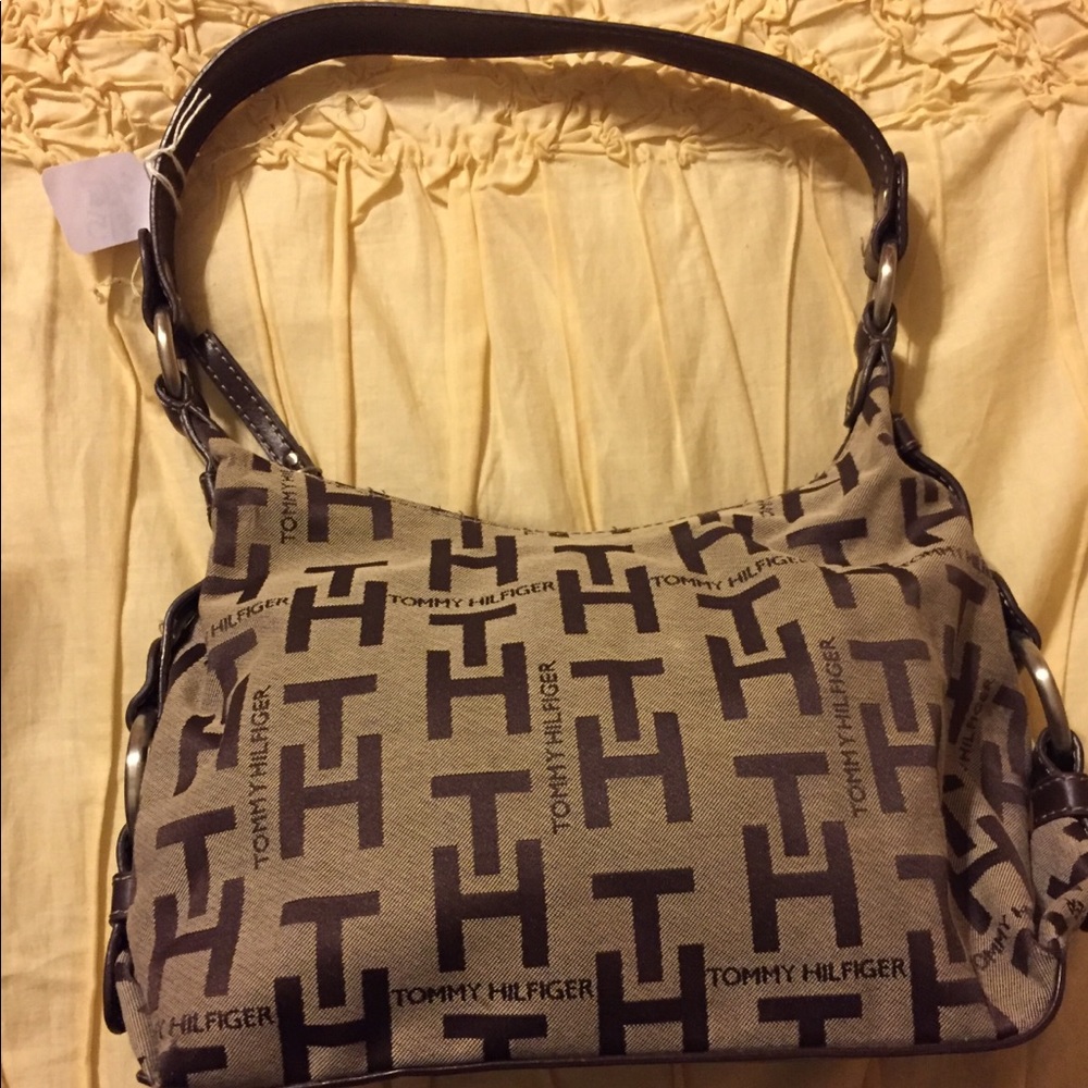 Tommy Hilfiger Handbag